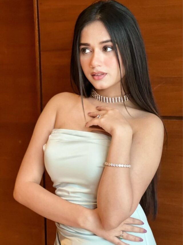 Jannat Zubair : 21 साल की जन्नत जुबैर ने इंटरनेट पर मचाया तहलका